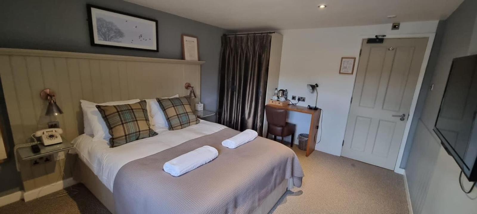 The Ragged Cot Hotell Minchinhampton Exteriör bild