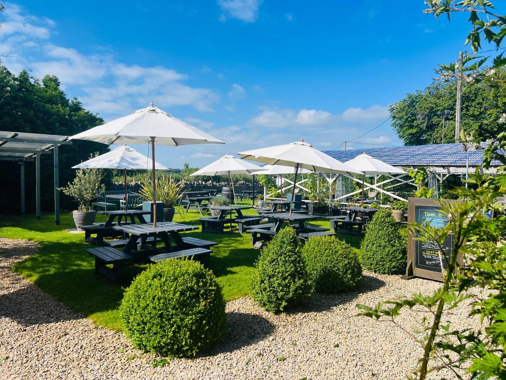 The Ragged Cot Hotell Minchinhampton Exteriör bild