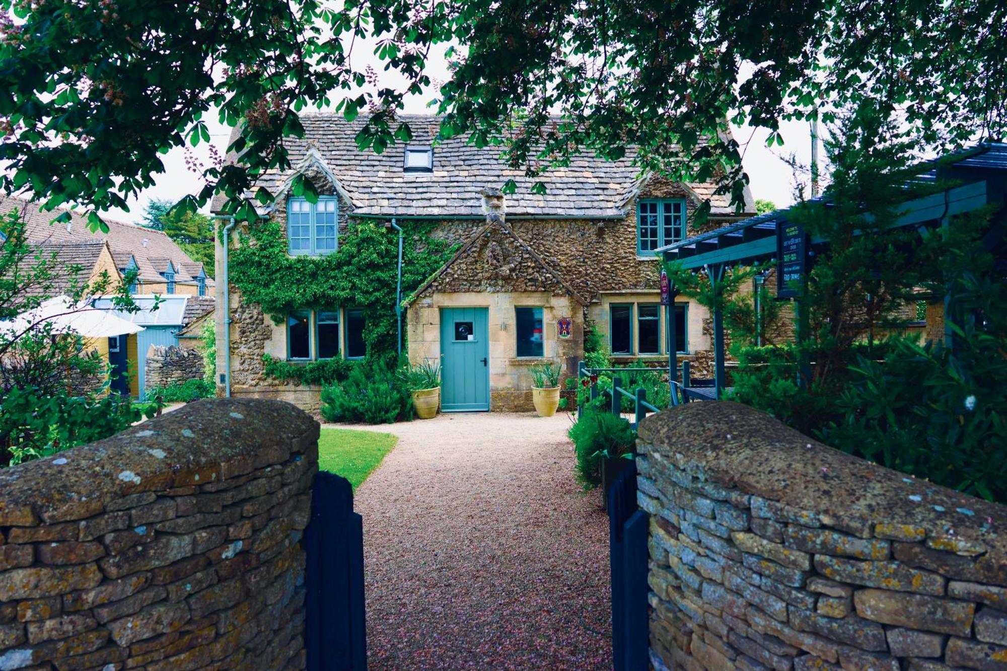 The Ragged Cot Hotell Minchinhampton Exteriör bild